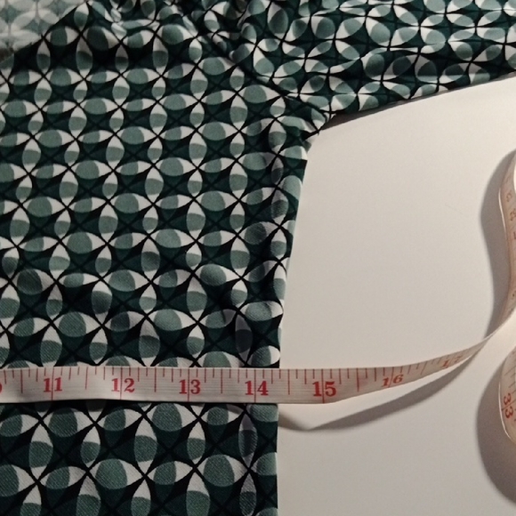 EUC Max Studio Green Ruch Tie Front Geometric Print  Dress Sz M - Picture 9 of 10